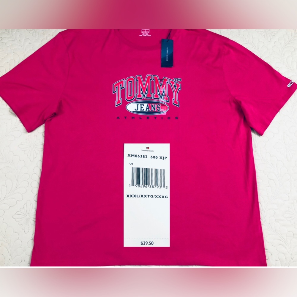 NEW..MEN 3XL TOMMY HILFIGER KEANS ATHLETICS LOGO TEE..(BERRY RED)